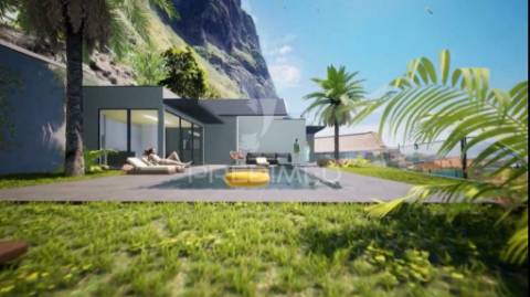 Moradia t4 em construção na calheta - ilha da madeira