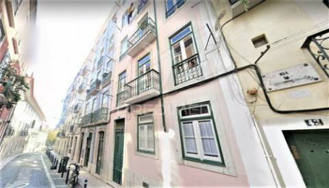 Apartamento t2 + 1 | centro de lisboa