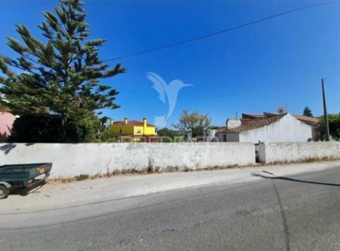 Lote urbano para construção de moradia térrea