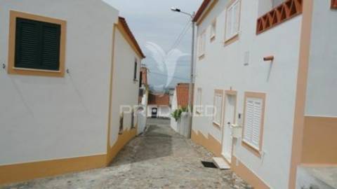 Casa em ruínas alter pedroso- alter chão