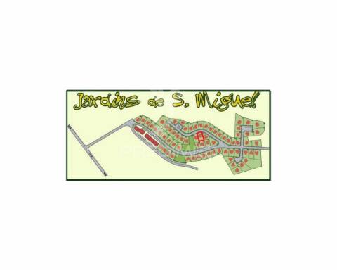 Terreno urbano a 5 minutos de ourem