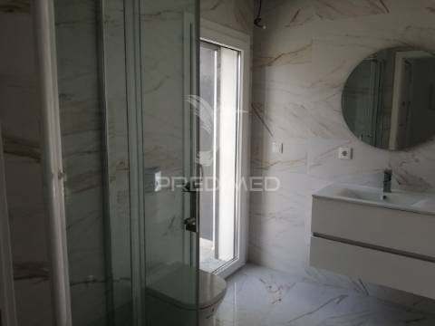 Moradia t4 em construção com piscina e garagem – vale de milhaços, seixal