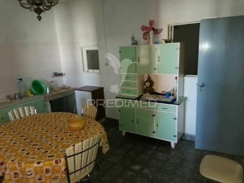 Moradia em montalvão