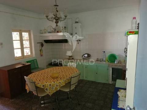 Moradia em montalvão