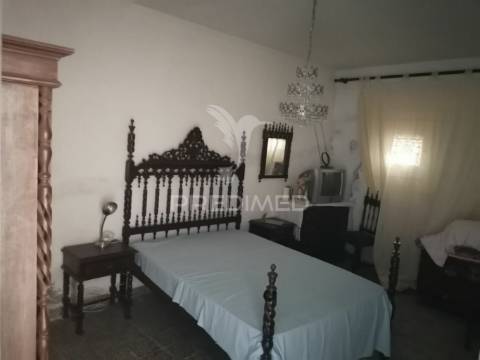 Moradia em montalvão