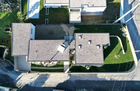 Moradia individual de luxo v3 - guimarães