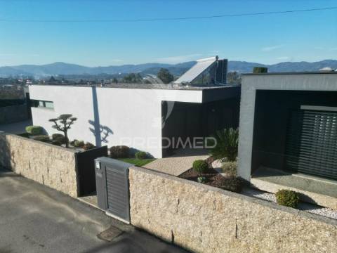 Moradia individual de luxo v3 - guimarães