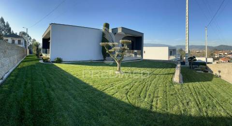 Moradia individual de luxo v3 - guimarães