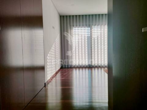 Moradia individual de luxo v3 - guimarães