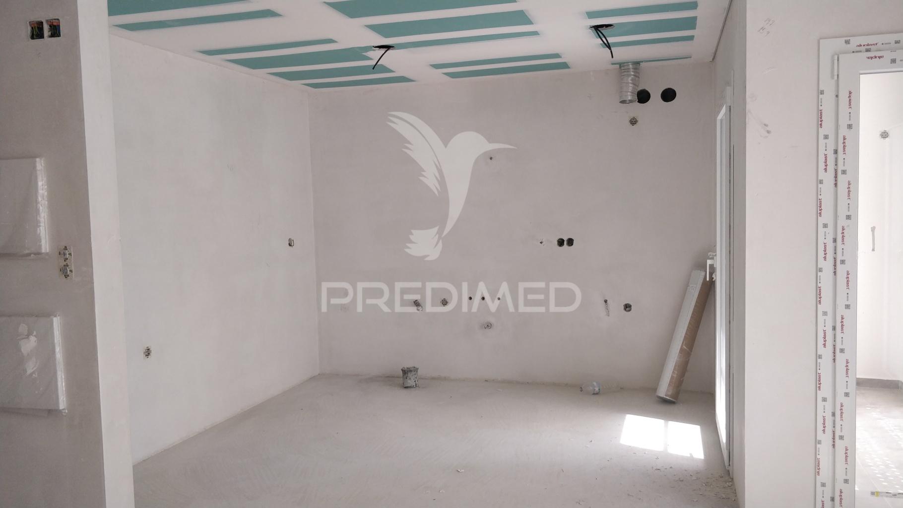 Apartamento t3 novo c/parqueamento