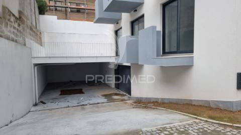 Apartamento t3  em  construção   junto da rtp - gaia