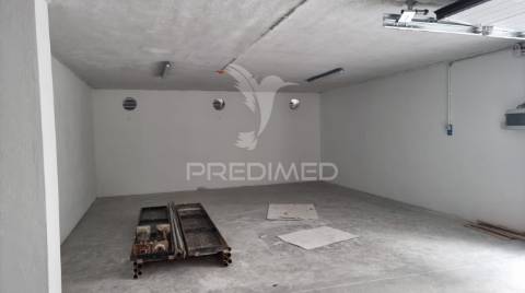 Apartamento t3  em  construção   junto da rtp - gaia