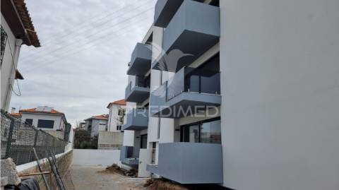 Apartamento t3  em  construção   junto da rtp - gaia