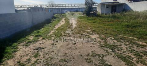 Terreno urbano p/construção