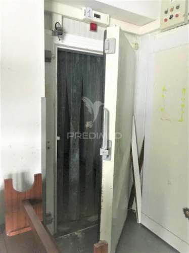 Espaço comercial ou armazém - santa eulália - albufeira oportunidade única.