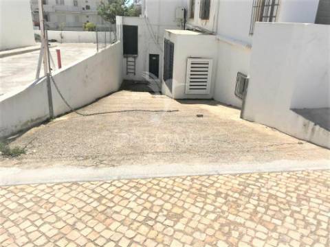 Espaço comercial ou armazém - santa eulália - albufeira oportunidade única.