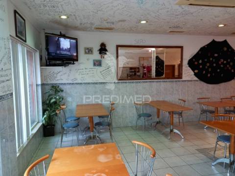 Snack bar " o universitário" em beja