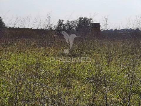 Terreno rústico vedado com 9,600.00m2