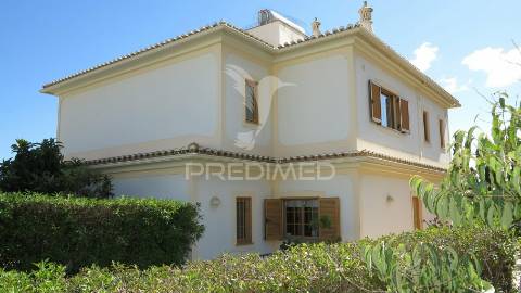 Moradia t4 com vista mar em alporchinhos , porches algarve