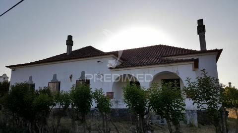 Moradia t4 + 1 - aldeia mineira do lousal