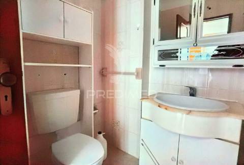 Excelente apartamento t2 com garagem  em zona nobre de alcanena