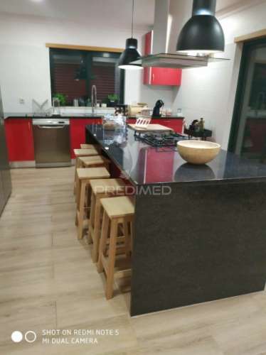 Olhão-luxuosa moradia nova v4  piscina interior privada, ginásio e bbq