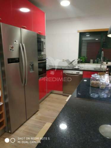 Olhão-luxuosa moradia nova v4  piscina interior privada, ginásio e bbq