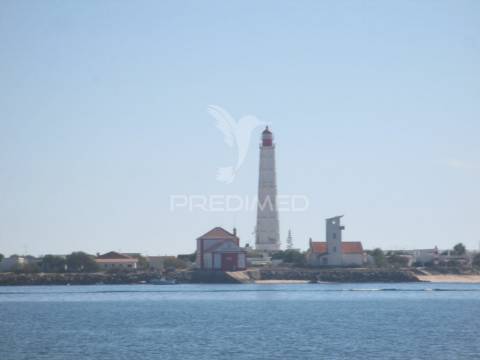 Olhão-luxuosa moradia nova v4  piscina interior privada, ginásio e bbq