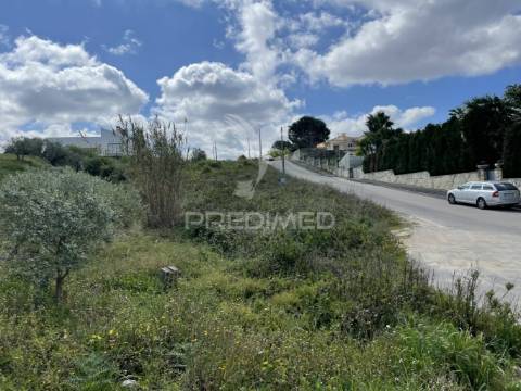 Terreno c/ 2200m p/ construção, arrabal