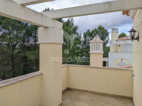 Moradia t3 em castro marim, no golf, 10 min da praia