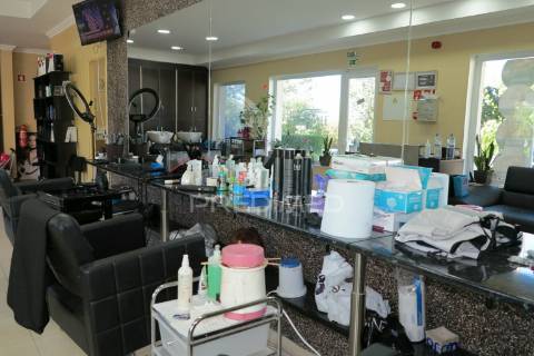 Cabeleireira na praia da rocha