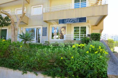 Cabeleireira na praia da rocha