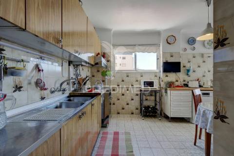 Apartamento t3 | benfica | lisboa