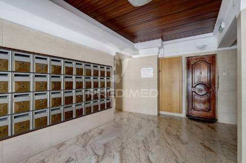 Apartamento t3 | benfica | lisboa