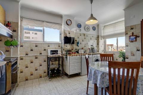 Apartamento t3 | benfica | lisboa