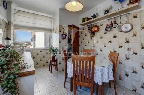 Apartamento t3 | benfica | lisboa