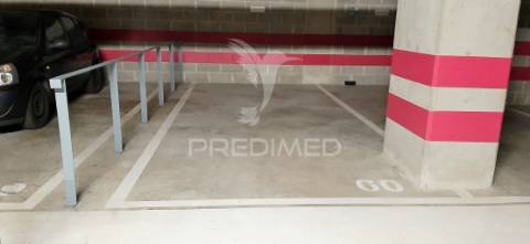 Requintado t1 com vistas deslumbrantes sobre o rio tejo