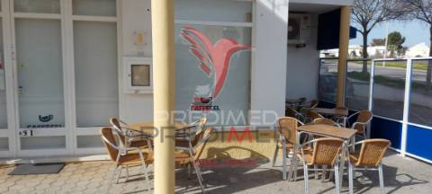 Loja para comércios, serviços e restauração em lagos