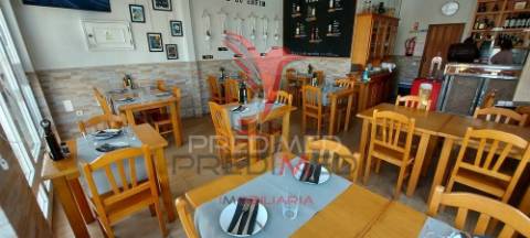 Loja para comércios, serviços e restauração em lagos