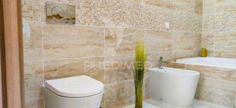 Pequeno paraíso em algoz t8 com piscina