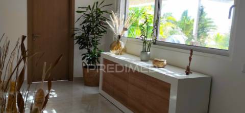 Pequeno paraíso em algoz t8 com piscina