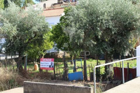 Terreno urbano com 517.5, m2