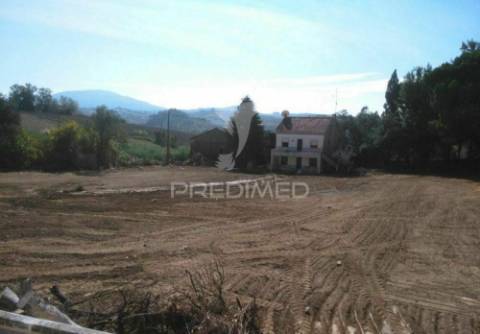 Terreno urbano | c/ projeto aprovado p/ 6 moradias | turcifal | torres vedras