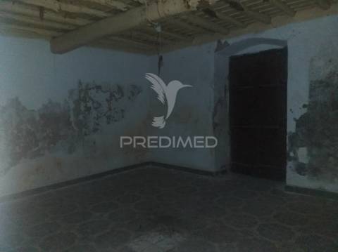 Moradia em alpalhão - nisa