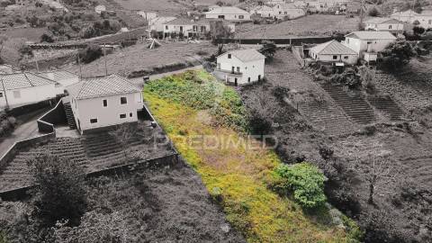 Terreno com  1460m2 em santana