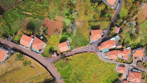 Terreno com  1460m2 em santana