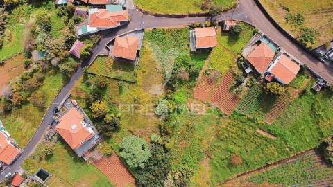 Terreno com  1460m2 em santana