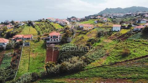 Terreno com  1460m2 em santana