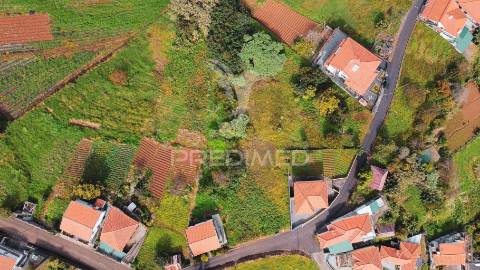 Terreno com  1460m2 em santana