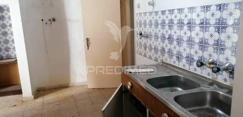 Imóvel na zona central de arronches